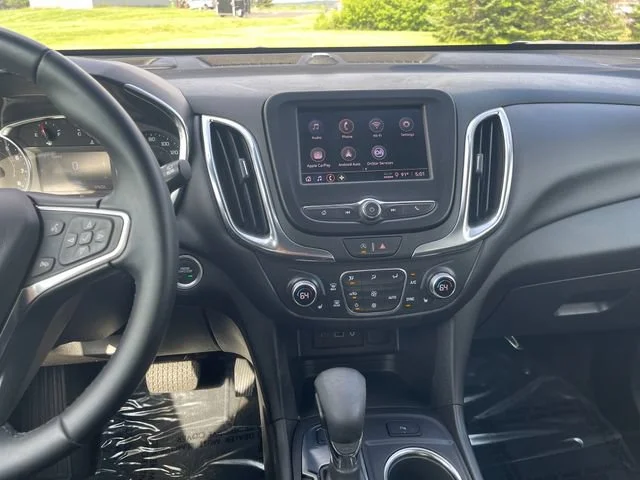 Used 2024 Sterling Gray Metallic Chevrolet LT image 20