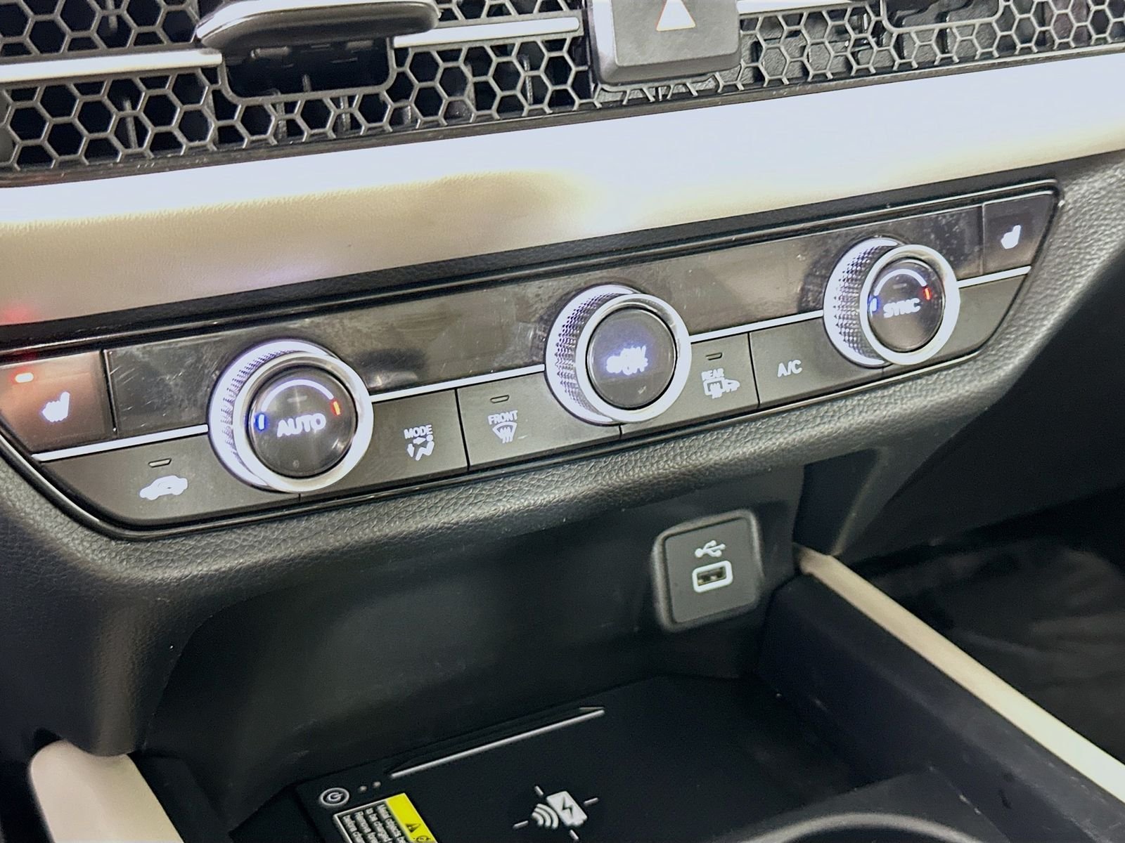 Used 2024 Blue Honda EX-L image 16