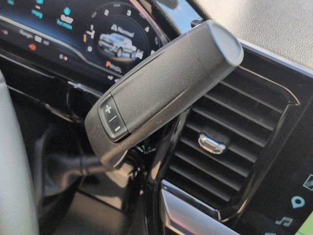Used 2025 Black Chevrolet LT (2FL) image 18