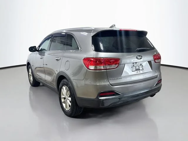 Used 2016 Gray Kia 2.4L LX image 8
