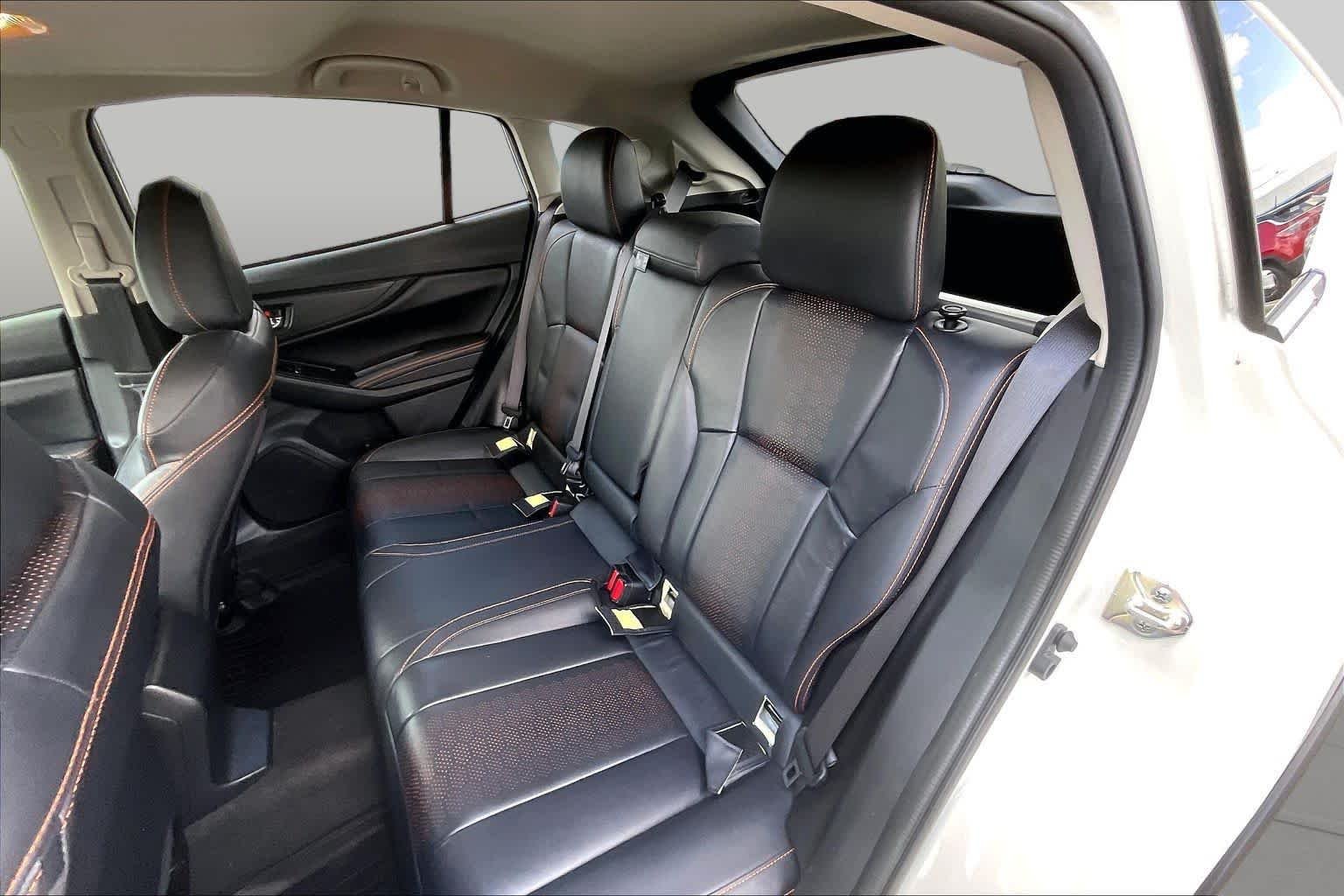 Used 2021 Crystal White Pearl Subaru Limited image 20