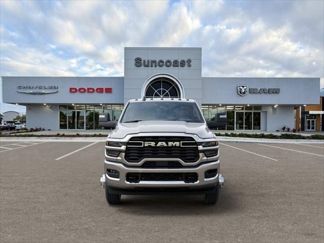 New 2026 Bright White Clear-Coat Exterior Paint RAM Tradesman image 32