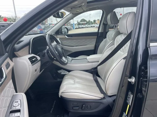 Used 2022 White Hyundai Calligraphy image 10