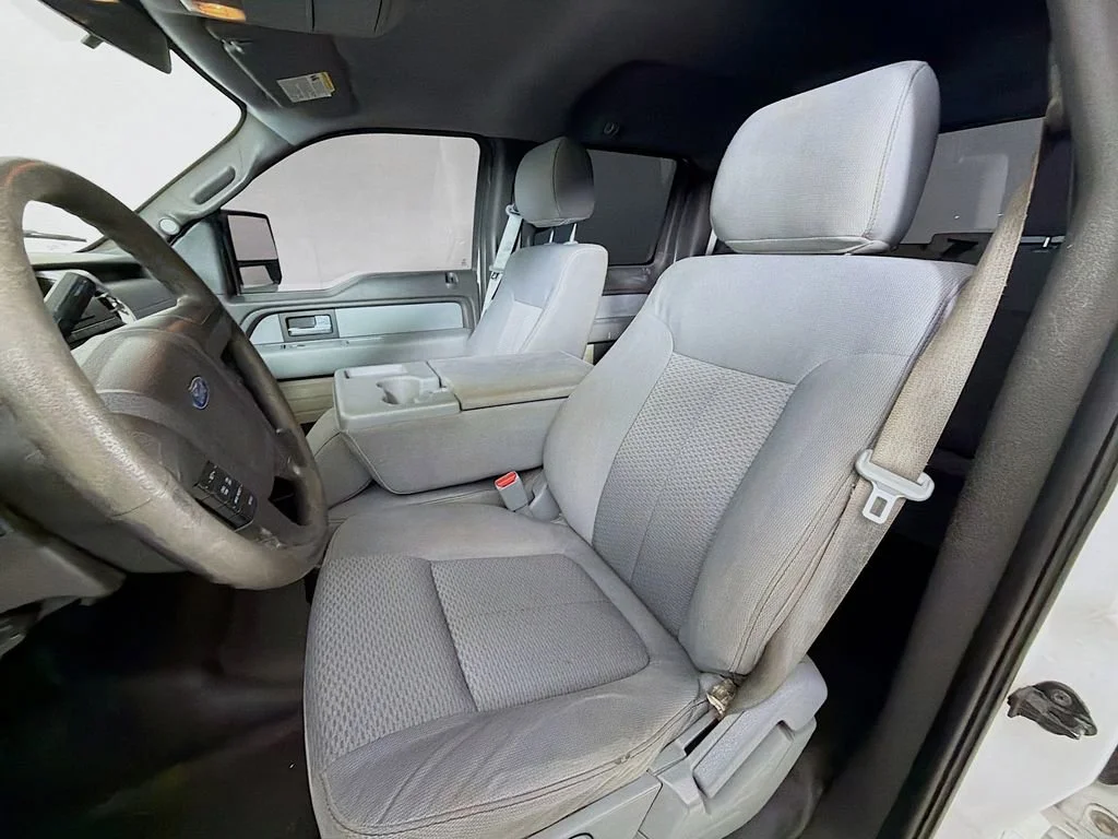 Used 2013 White Ford XL image 12