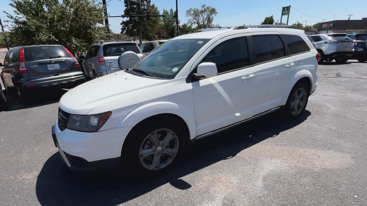 2017 Dodge Journey Crossroad photo 2