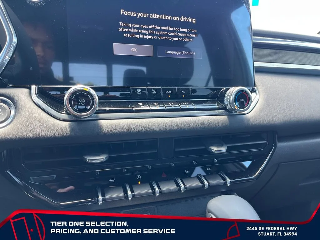 New 2026 Onyx Black GMC Elevation image 29