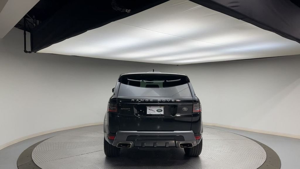 Used 2022 Santorini Black Metallic Land Rover HSE Silver Edition image 7