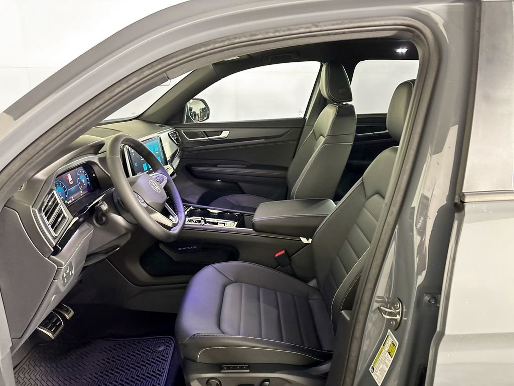 New 2026 Pure Gray Volkswagen 2.0T SEL R-Line Black image 11