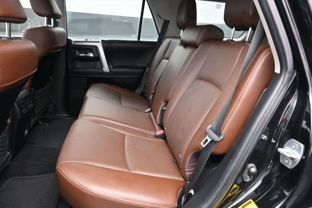 Used 2025 Blue Nissan SV image 23