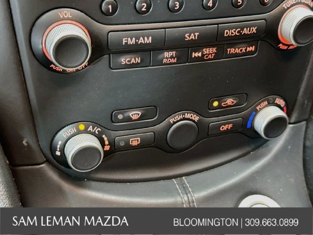 Used 2017 Gray Nissan Touring image 5