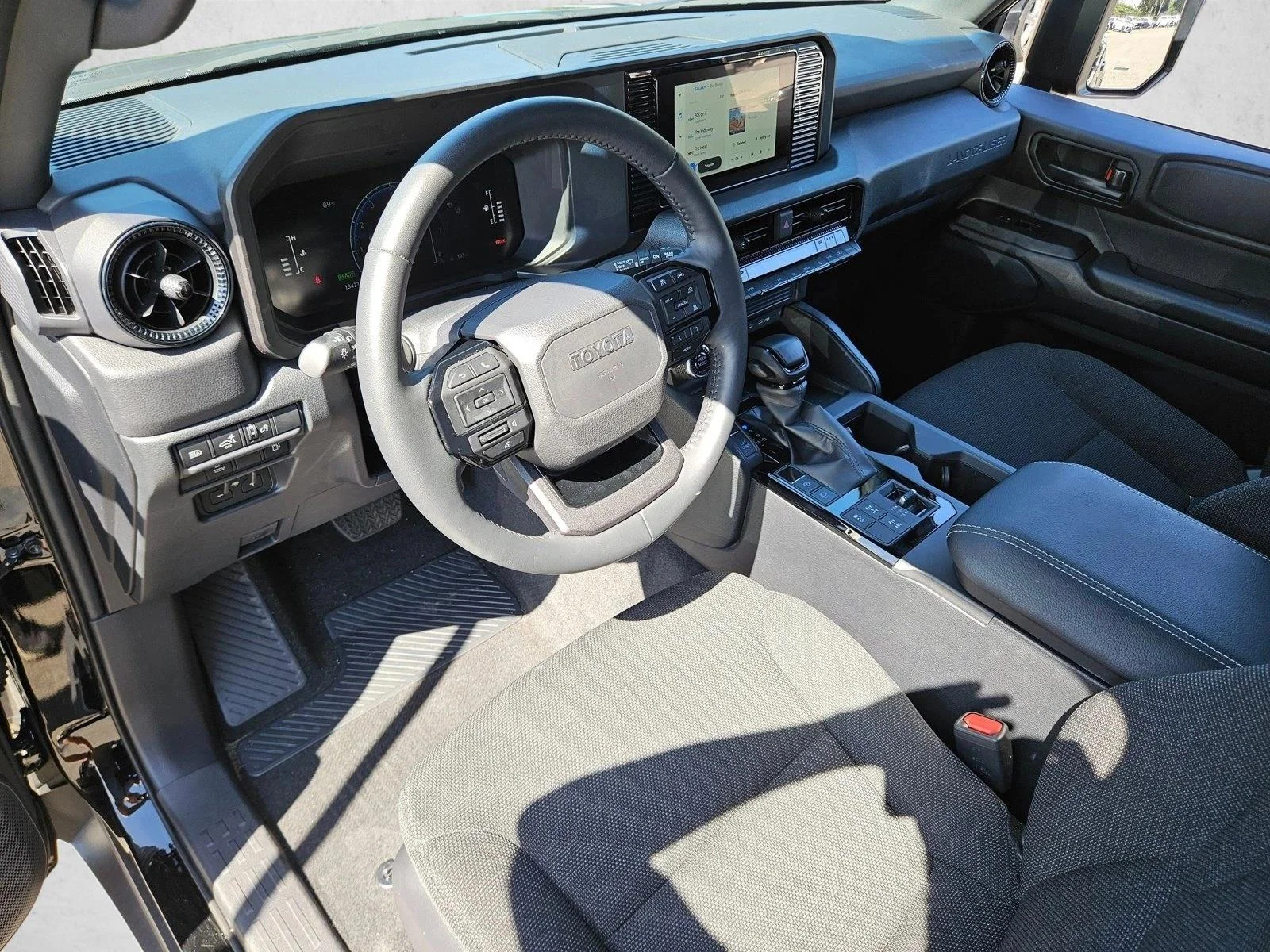 みゆりページ 2025 Toyota Land Cruiser Land Cruiser 1958 | CarEdge | CarEdge