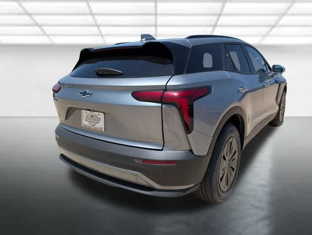 New 2026 Sterling Gray Metallic Chevrolet LT image 30