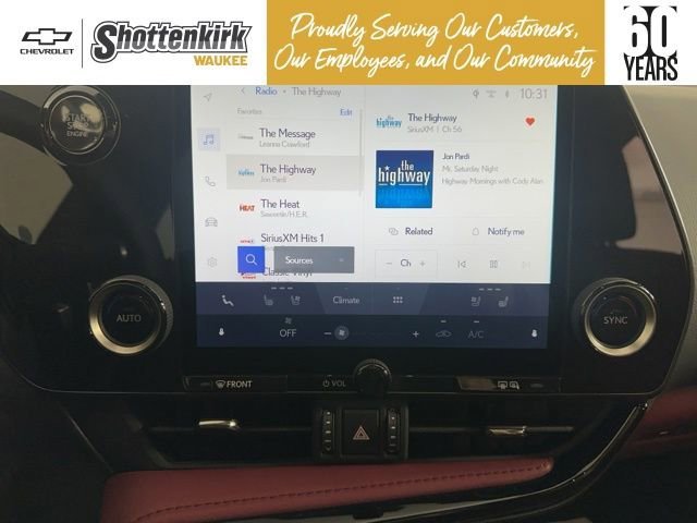 Used 2025 White Lexus NX 250 Premium image 21