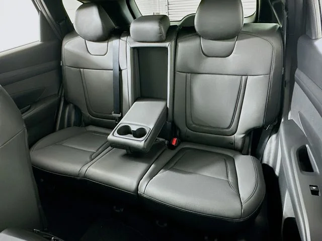 New 2026 Hyundai TUCSON XRT