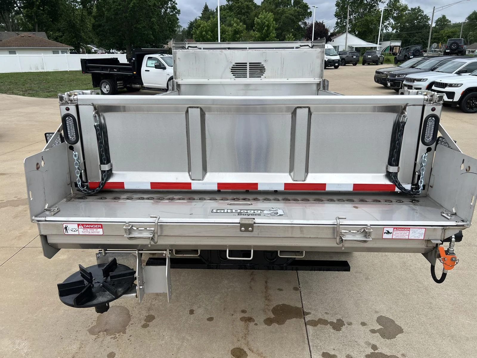 New 2026 Bright White Clearcoat Ram Tradesman image 4