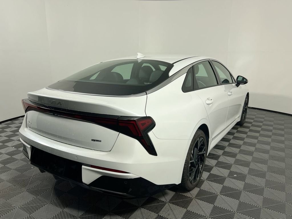 New 2026 Snow White Pearl Kia GT-Line FWD image 3