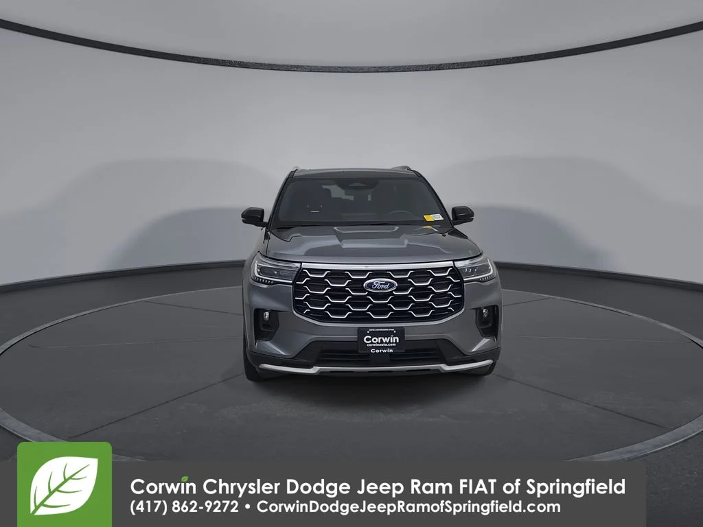 Used 2025 Gray Ford Platinum image 5