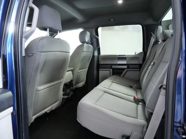 Used 2019 Blue Ford XLT image 15