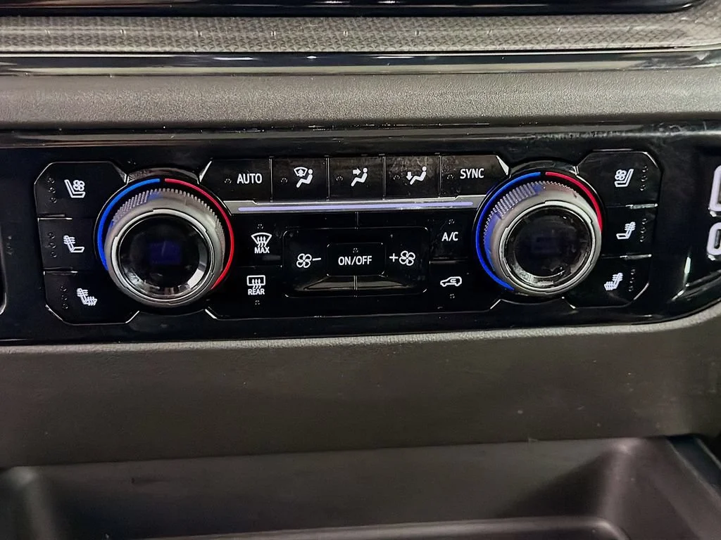 Used 2025 Black Chevrolet ZR2 image 17