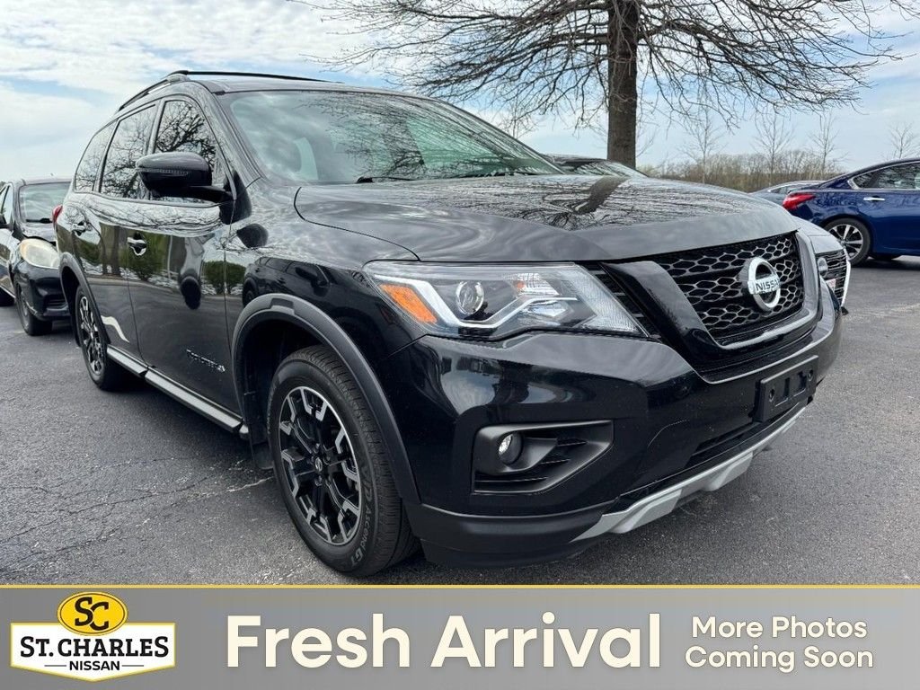 2020 Nissan Pathfinder SL 4WD's photo
