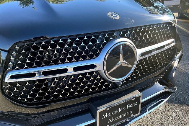 Certified Used 2024 Black Mercedes-Benz GLE 350 image 27