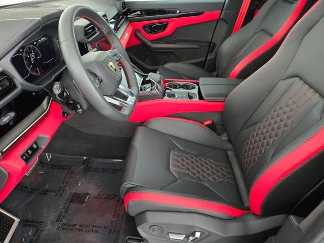 Used 2025 Gray Lamborghini SE image 10