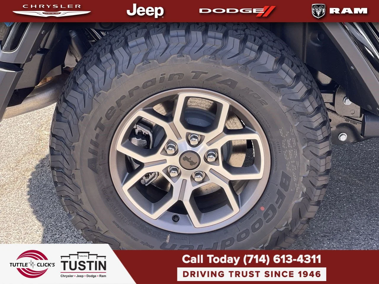 New 2026 Black Clear-Coat Exterior Paint Jeep Rewind image 17