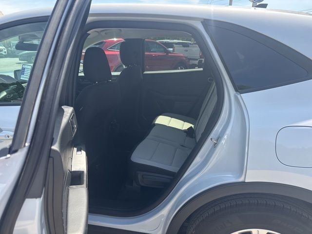 Used 2025 Silver Ford Active image 21