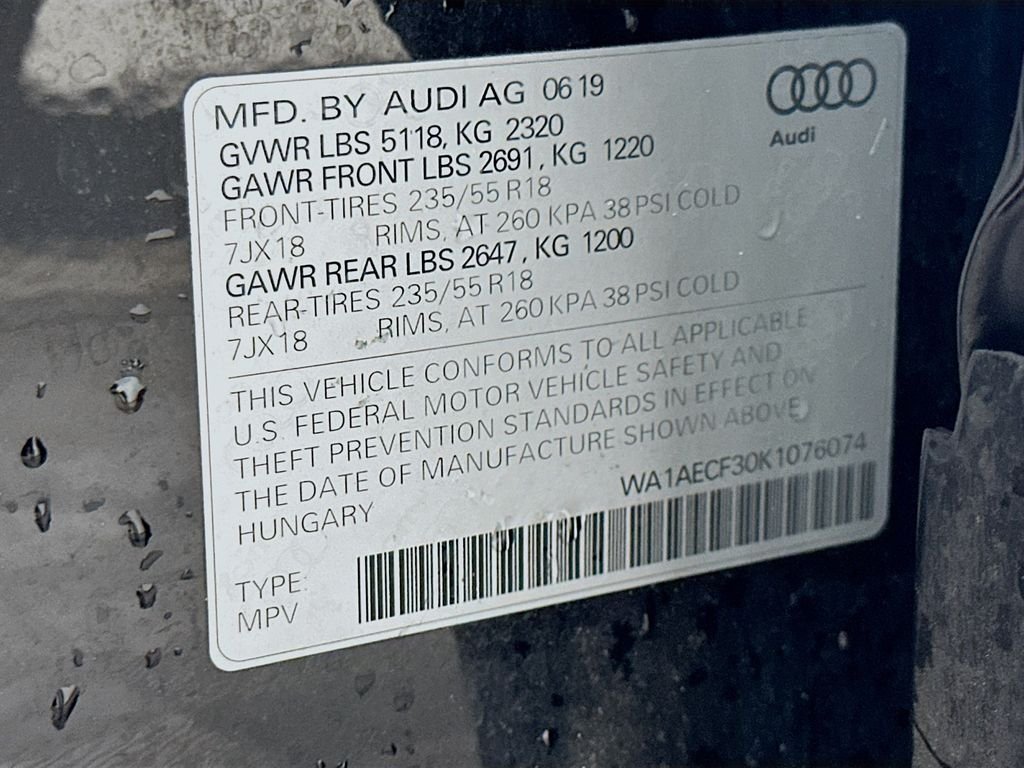 Used 2019 Mythos Black Metallic Audi 2.0T Premium image 32