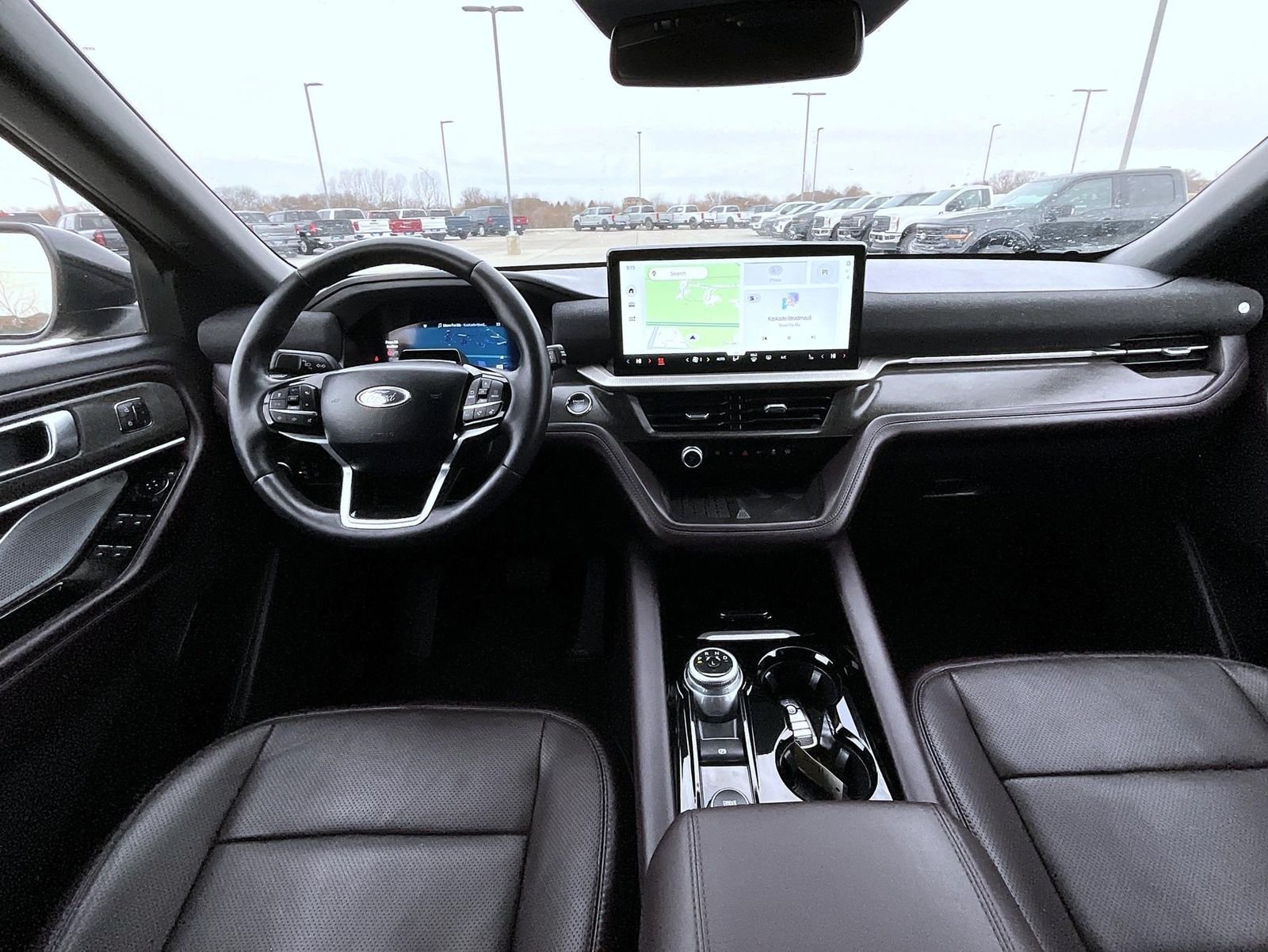 Used 2025 Black Ford Platinum image 13