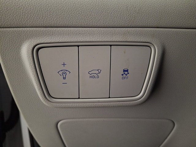 Certified Used 2024 White Hyundai SEL image 31