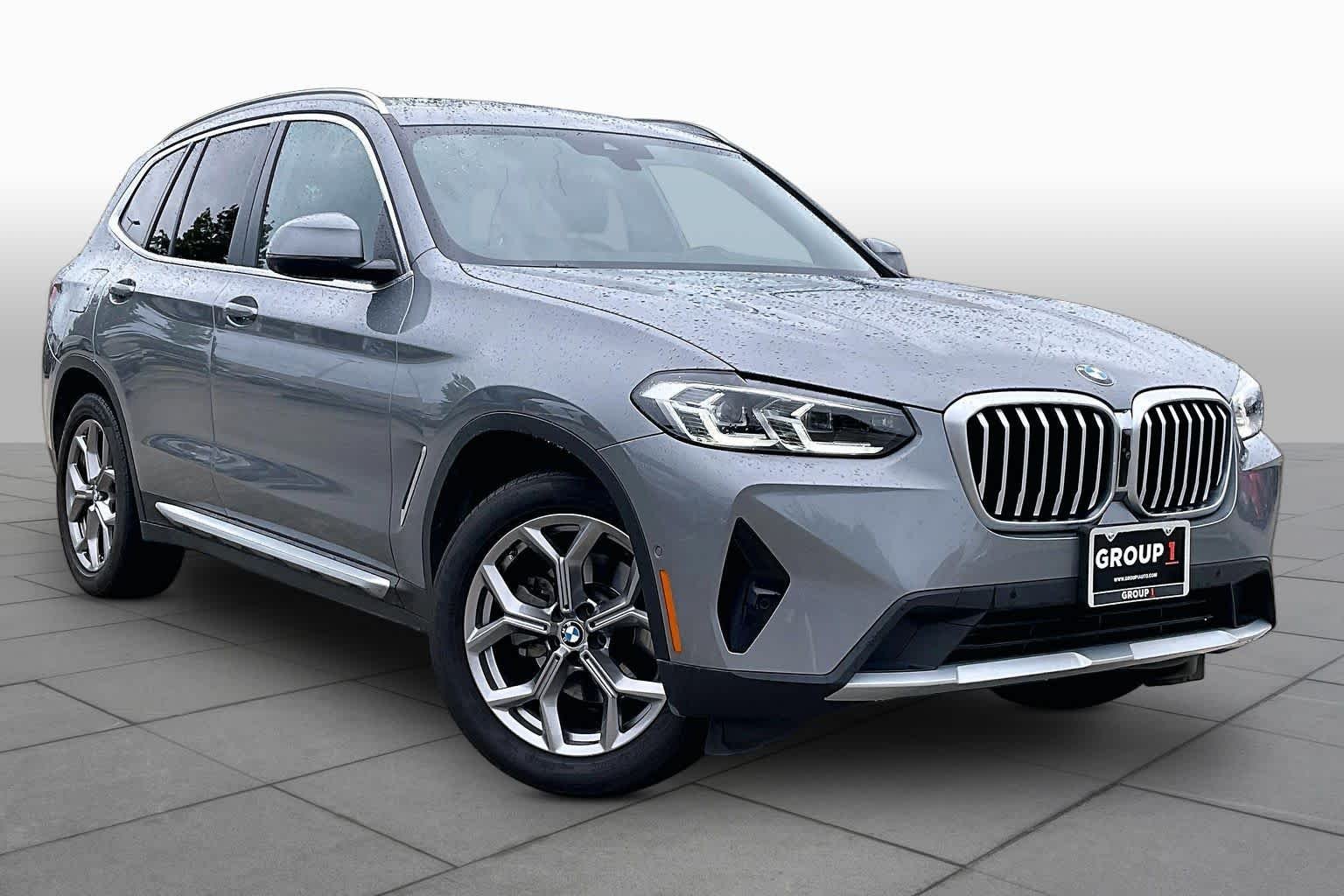Used 2024 Skyscraper Grey Metallic BMW xDrive30i image 3