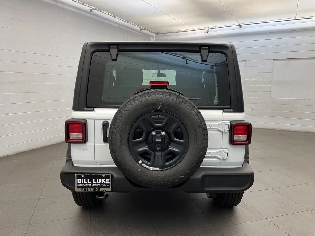 New 2026 White Jeep Sport image 4