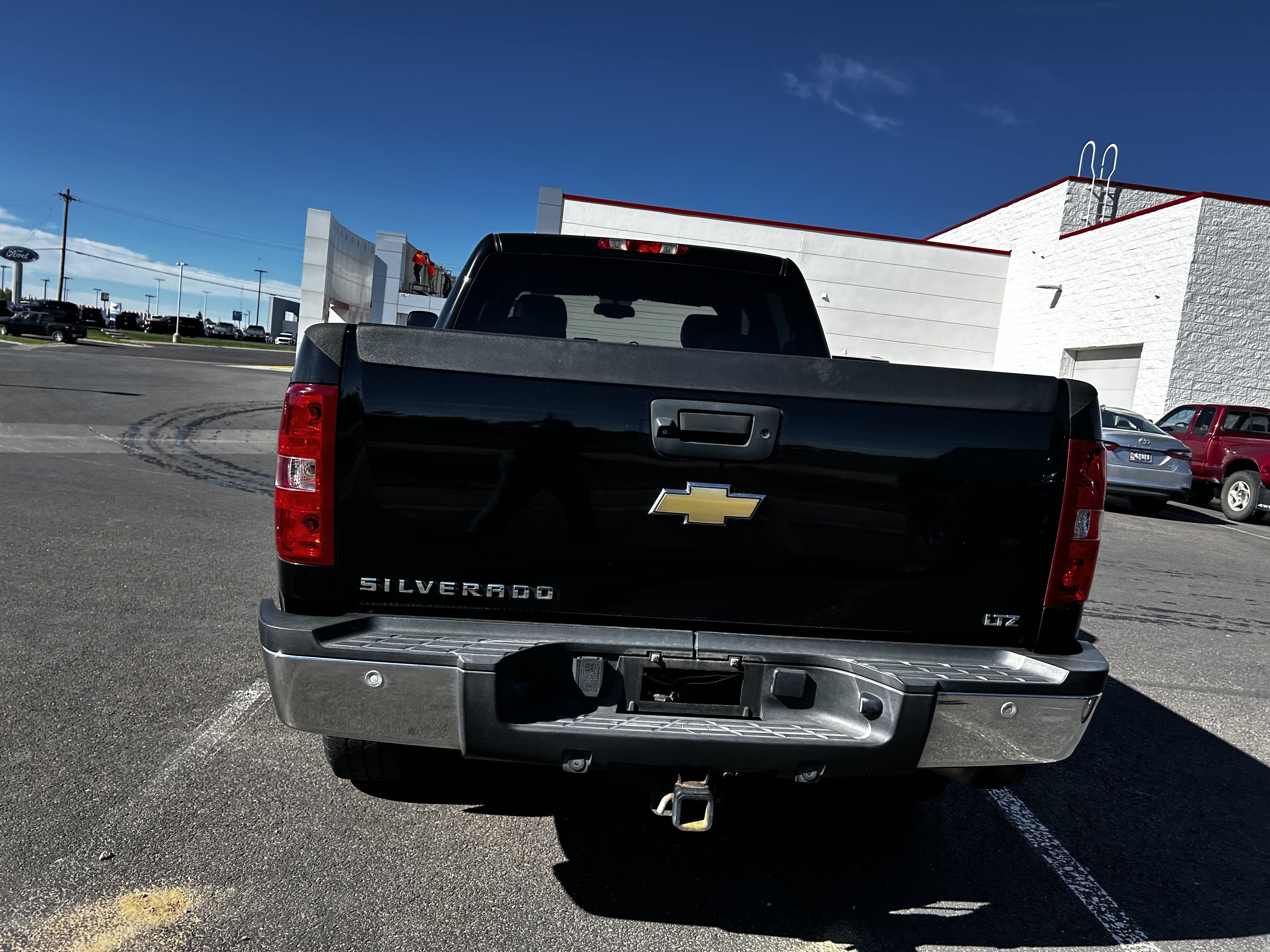 Used 2010 Black Chevrolet LTZ image 4