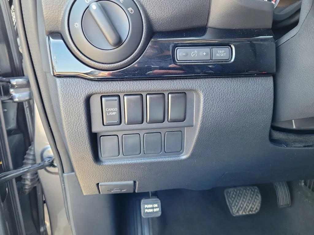 Used 2023 Gray Nissan SV image 26