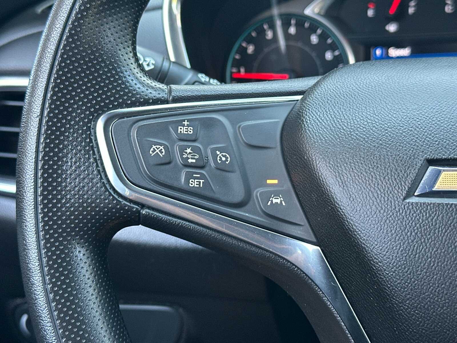 Used 2021 Black Metallic Chevrolet LT 4D Sport Utility image 28