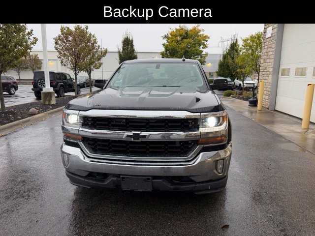 Used 2017 Chevrolet Silverado 1500 LT with VIN 3GCUKREC7HG187070 for sale in Grove City, OH