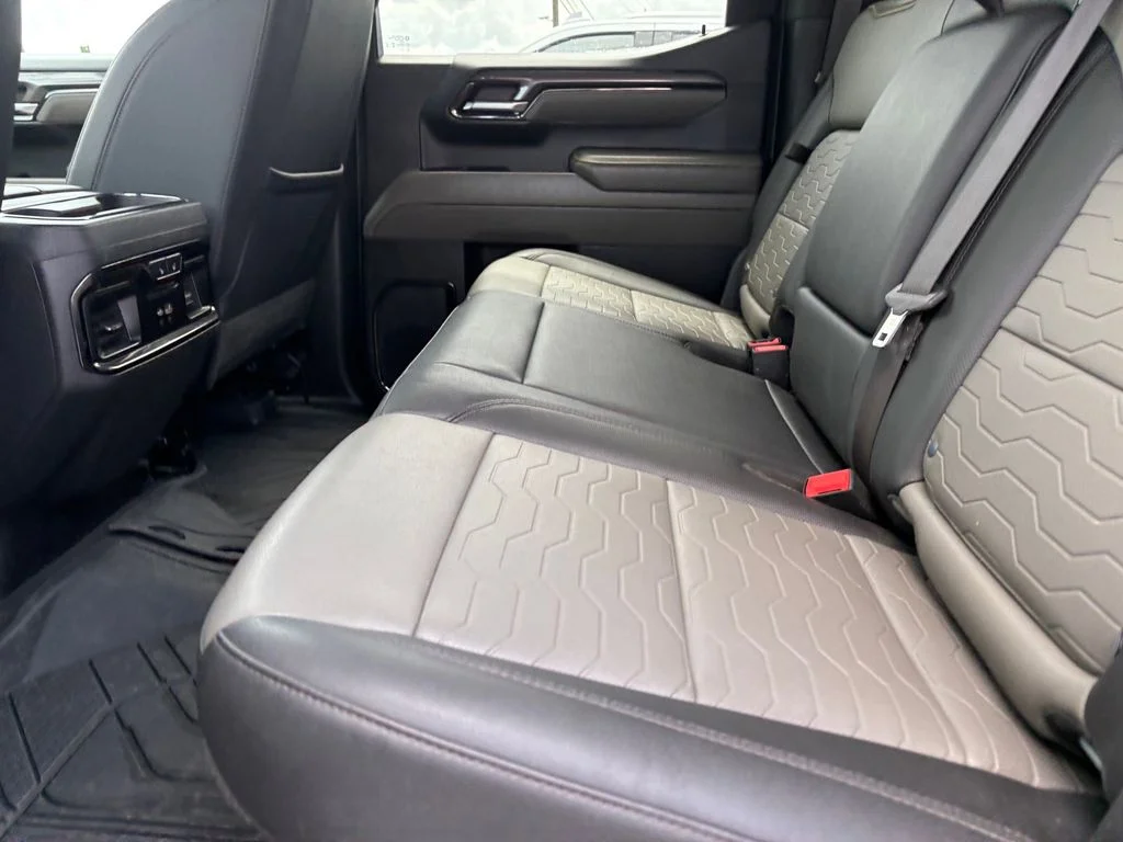 Used 2024 Gray Chevrolet ZR2 image 25