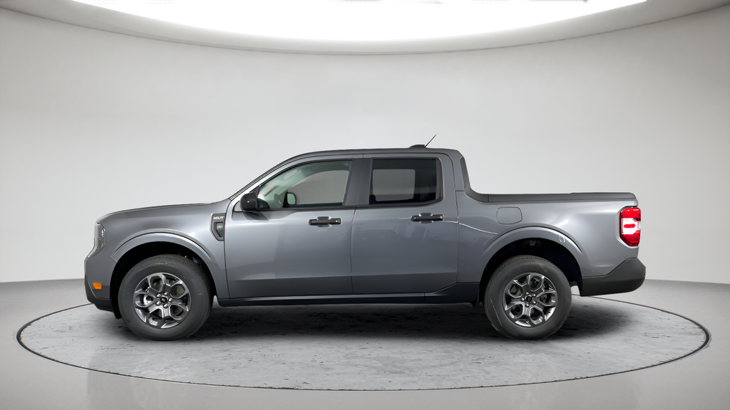 New 2026 Carbonized Gray Metallic Ford XLT image 6