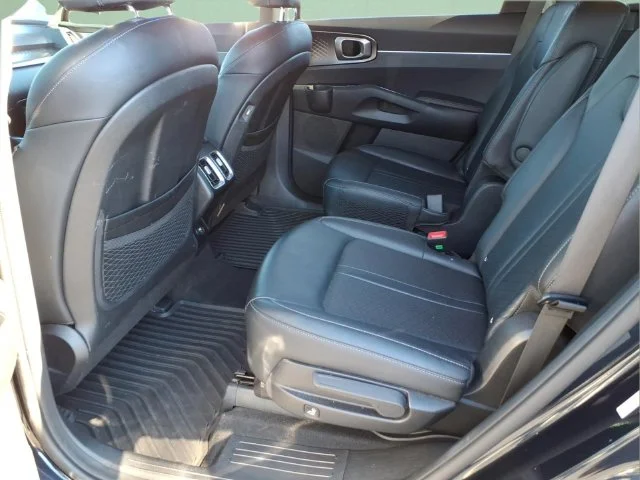 Used 2022 Blue Kia S image 12