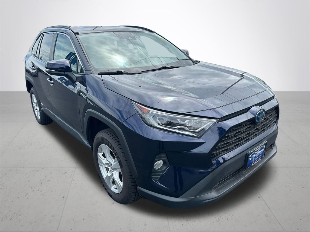 Used 2020 Blue Toyota XLE image 5