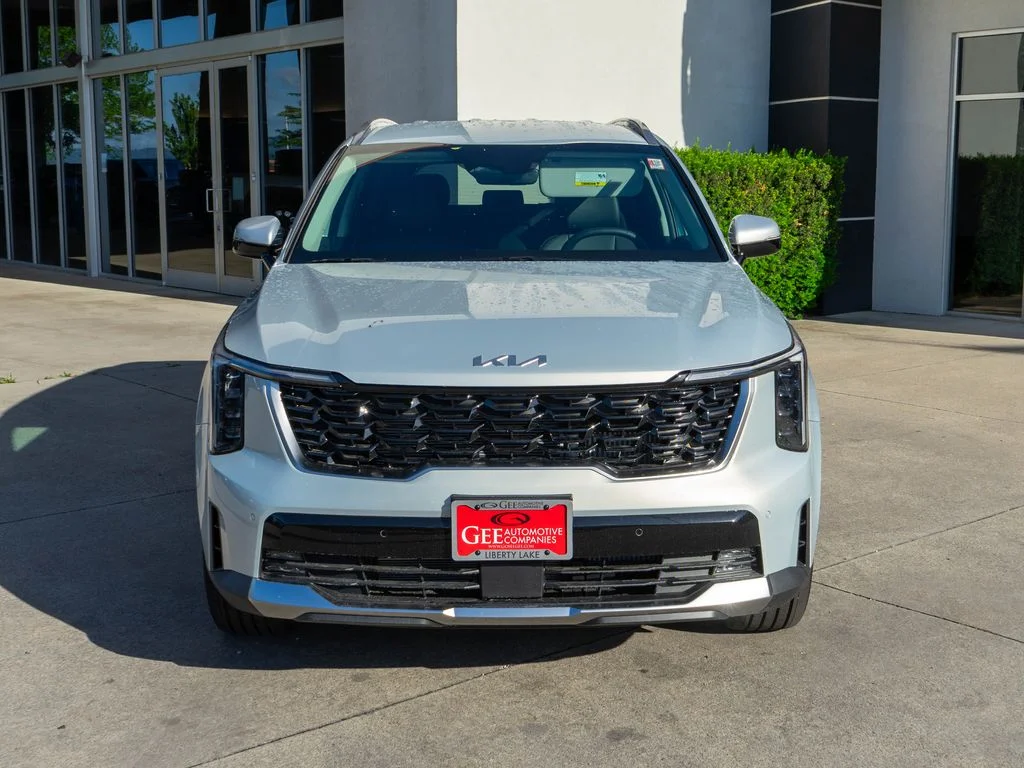 New 2026 Ivory Silver Kia EX image 2