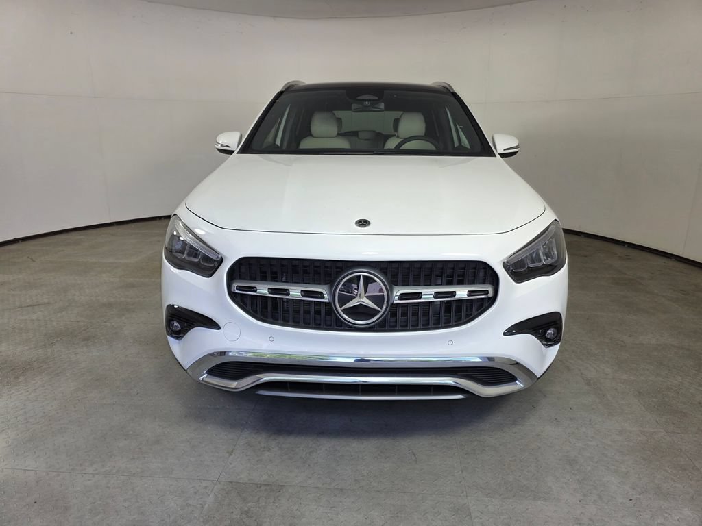 New 2026 Polar White Mercedes-Benz GLA 250 image 18
