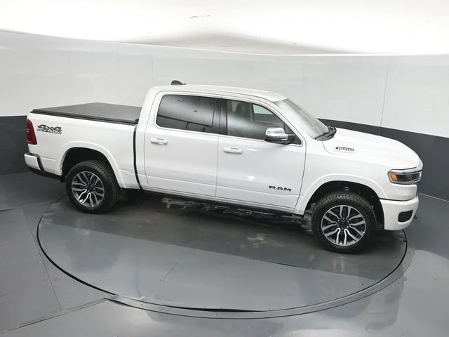 New 2027 Ivory White Tri-Coat Pearlcoat RAM Limited image 43