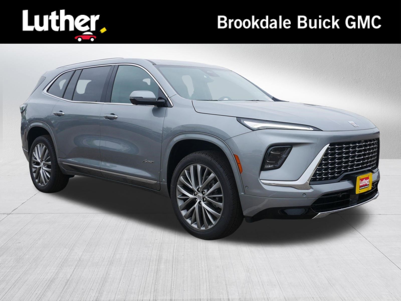 2026 Buick Enclave Avenir AWD's photo