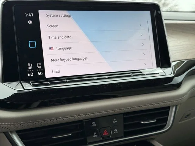 New 2026 White Volkswagen 2.0T SE w/Technology image 13