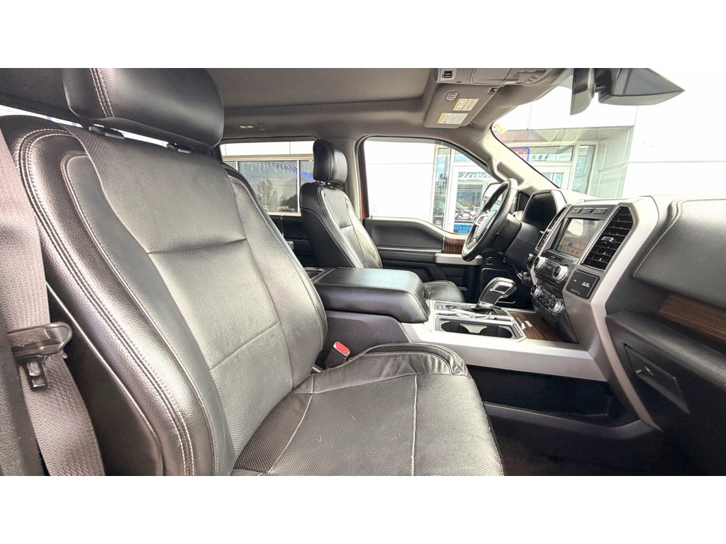 Used 2017 Bronze Fire Ford Lariat image 10