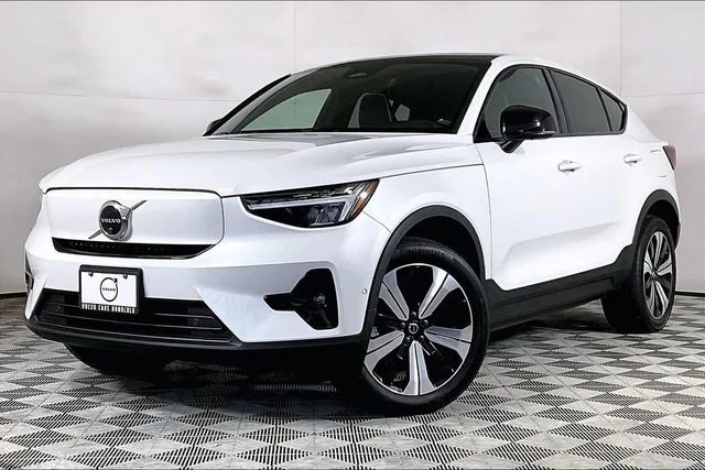 2023 Volvo C40 Recharge Pure Electric Twin Plus
