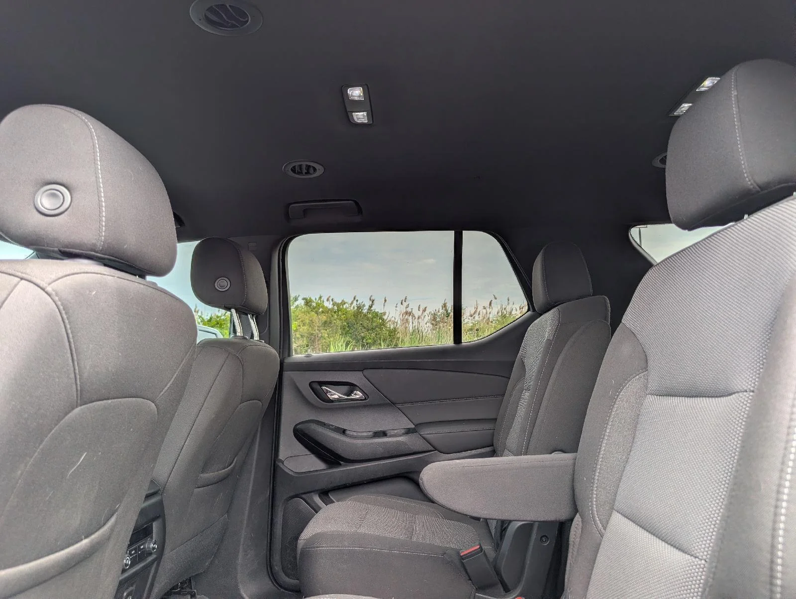 Used 2023 Radiant Red Tintcoat Chevrolet LT Cloth image 12