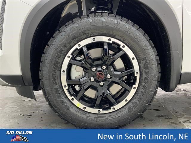New 2026 Everest White Pearl Tricoat Nissan Rock Creek image 5